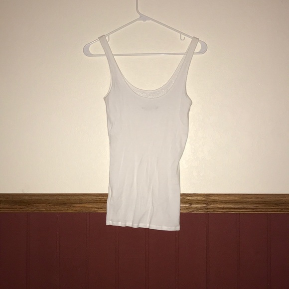 Victoria Secret Gold sequin tank - Picture 2 of 2